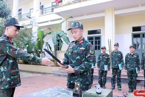 Giữ vững 'mạch máu' thông tin liên lạc