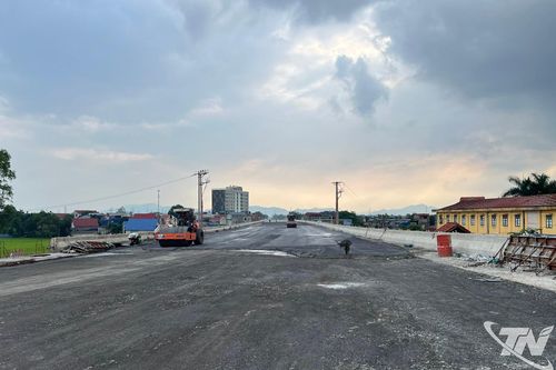 Tập trung hoàn thiện 3 cầu lớn trên Tuyến đường liên kết Thái Nguyên, Bắc Ninh và Phú Thọ