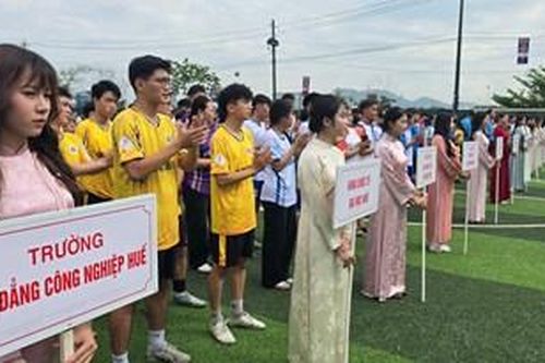 21 đội bóng tranh tài tại Giải Bóng đá sinh viên Huế năm 2026