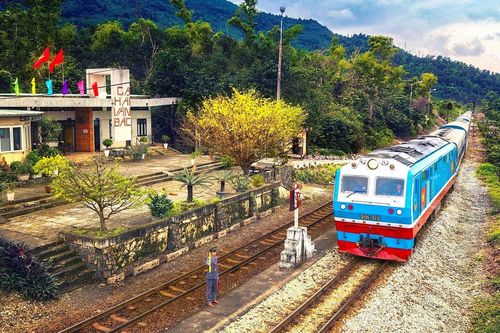 Vượt biến động nhiên liệu, vận tải đường sắt tăng trưởng ấn tượng
