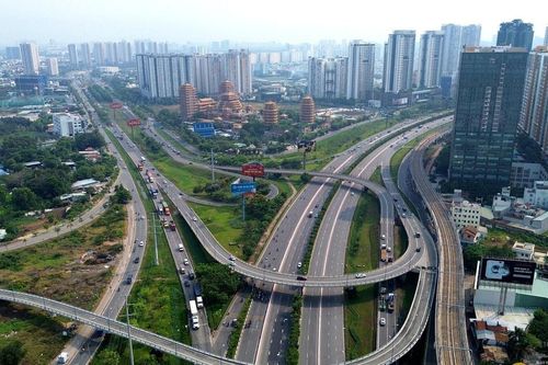 TP. Hồ Chí Minh: Khơi thông động lực tăng trưởng từ hạ tầng chiến lược