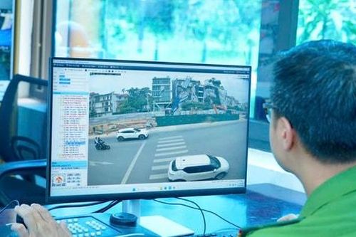 Camera 'mắt thần' hỗ trợ quản lý trật tự đô thị ở Tây Hồ