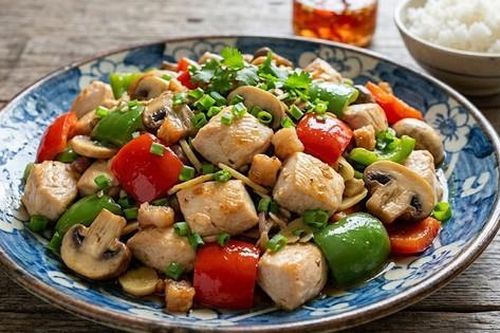 Người tập luyện có nên dùng mỡ lợn trong chế độ ăn?