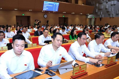 Hà Nội thông qua mức hỗ trợ một số lực lượng thuộc Công an Thành phố