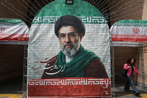 Lãnh tụ Tối cao Iran ra chỉ đạo mới với quân đội