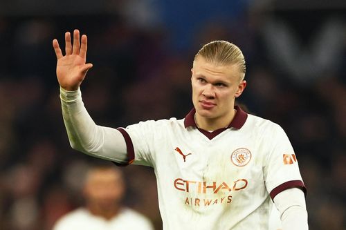 Erling Haaland bị chỉ trích