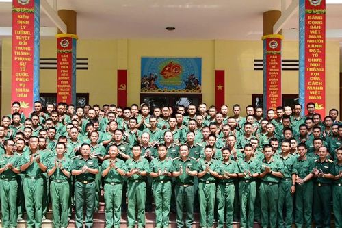 Hành trình trưởng thành của những người lính trẻ