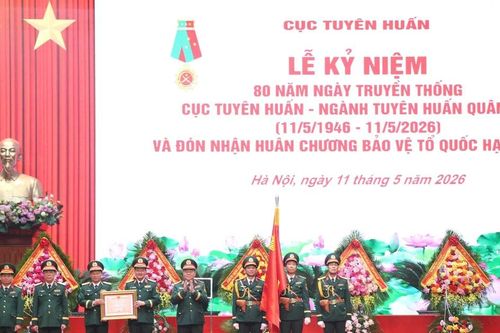 Cục Tuyên huấn kỷ niệm 80 năm Ngày truyền thống và đón nhận Huân chương Bảo vệ Tổ quốc hạng Nhất