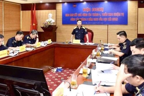 Hải quan thu ngân sách hơn 166 nghìn tỷ đồng sau 4 tháng đầu năm