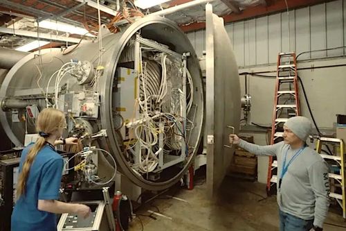 Động cơ plasma: Lực đẩy của cuộc đua đến hành tinh Đỏ