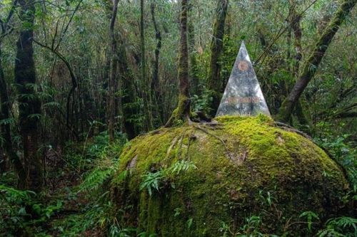 Cấm trekking tự phát tại 'nóc nhà' Đắk Lắk