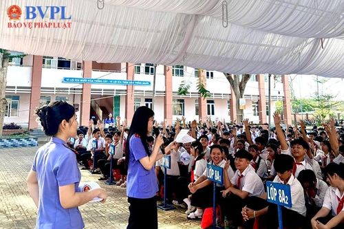 VKSND Khu vực 14 TP Hồ Chí Minh đẩy mạnh công tác tuyên truyền, phổ biến pháp luật trong học đường