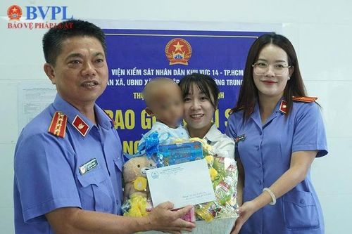 Từ vụ bé trai 2 tuổi bị bạo hành: Vai trò chủ trì phối hợp của VKSND Khu vực 14