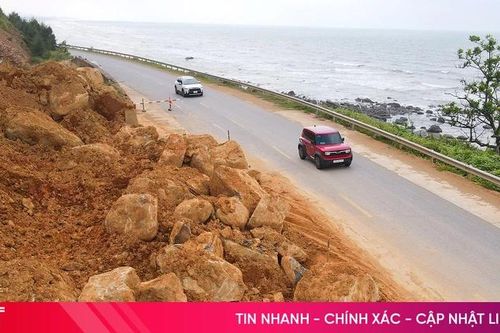 Sạt lở trên đường ven biển Hà Tĩnh qua phường Hải Ninh được xử lý ra sao?
