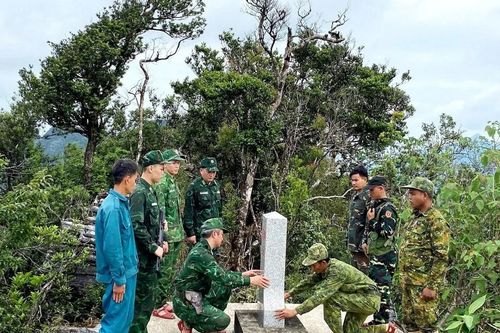 Quảng Trị: Phối hợp tuần tra song phương bảo vệ đường biên, mốc quốc giới
