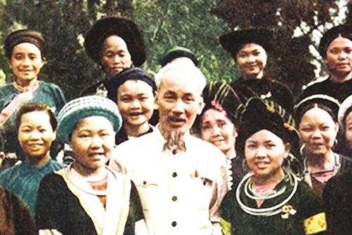 'Bác Hồ trong trái tim đồng bào' gắn kết cộng đồng dân tộc thiểu số Việt Nam