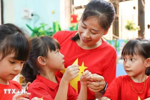 Phổ cập giáo dục mầm non 3 - 5 tuổi, cần bổ sung gần 69.000 giáo viên