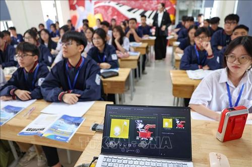 Cá nhân không có quyền tự mình tuyên bố văn bản trái luật để từ chối thực hiện