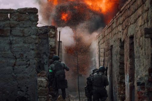 Lý do quân đội Nga đang mắc kẹt trong 'vùng xám' Ukraine