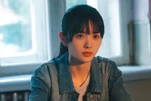 Tội Phạm IQ Thấp của Điền Hi Vi được đánh giá cao vì cốt truyện khác biệt