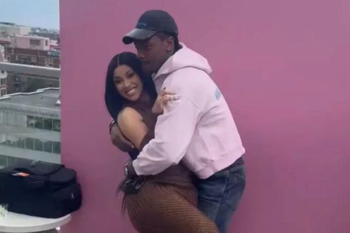 Cardi B và Stefon Diggs công khai thể hiện tình cảm