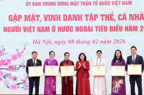 Phụ nữ Việt Nam ở nước ngoài: Những sứ giả bền bỉ gắn kết khối đại đoàn kết