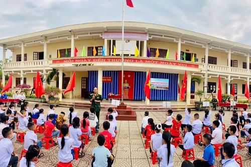 Khơi dậy niềm tự hào dân tộc qua những câu chuyện lịch sử