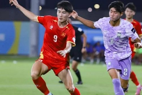 U17 Việt Nam thua ngược Hàn Quốc 1-4 sau 10 phút sụp đổ đầy đáng tiếc