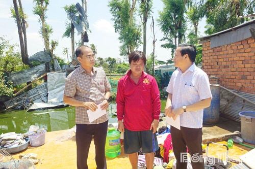 Đồng Tháp: Thăm hỏi, hỗ trợ người dân có nhà bị ảnh hưởng do giông lốc