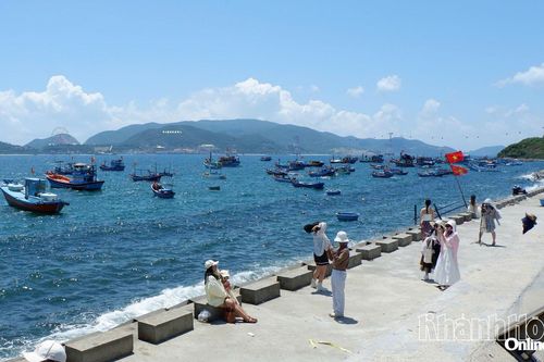 Bờ kè Tây Hải - Góc chill làng biển