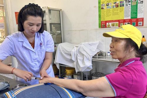Đồng Đăng giữ vững tiêu chí y tế