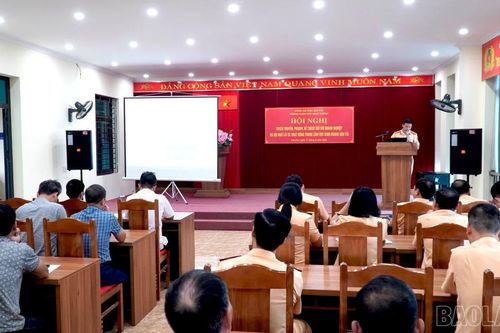 Nâng cao kiến thức về trật tự, an toàn giao thông cho doanh nghiệp, lái xe trong lĩnh vực kinh doanh vận tải