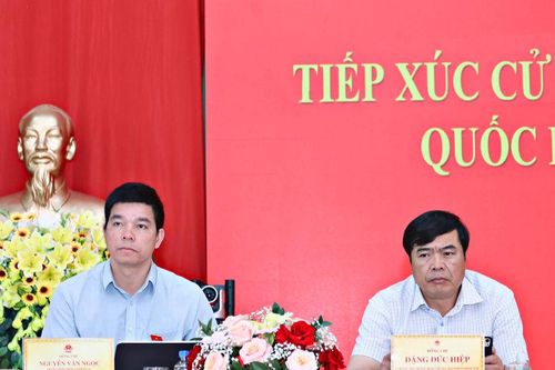 Cử tri Hiệp Thạnh kiến nghị nâng cấp hạ tầng giao thông, cấp quyền sử dụng đất