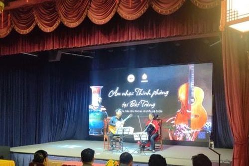Bát Tràng thử nghiệm phát triển kinh tế đêm từ âm nhạc và không gian văn hóa