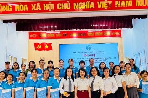 Hà Nội: Đẩy mạnh tuyên truyền Luật Đất đai và hỗ trợ pháp lý cho phụ nữ