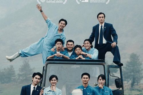 Dàn sao 'Mưa đỏ' và 'Tử chiến trên không' hội ngộ trong phim 'Bò sữa bay'