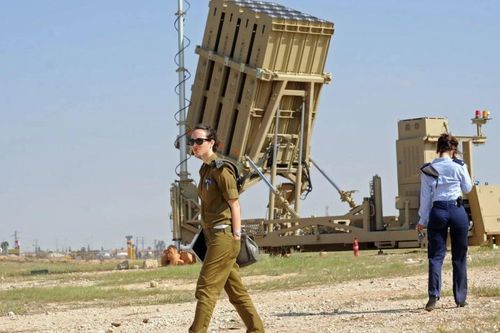 Israel chuyển 'lá chắn Vòm Sắt' tới UAE giữa căng thẳng leo thang ở Trung Đông