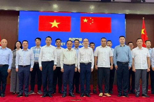 Đoàn đại biểu Công an thành phố Hà Nội thăm và làm việc tại Trung Quốc