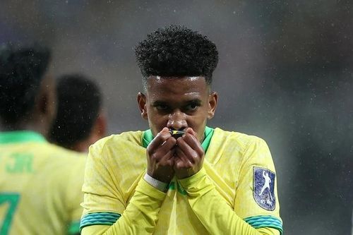 Cú sốc với tuyển Brazil