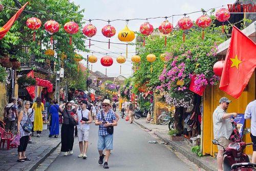 Đà Nẵng hút khách nhờ chuỗi lễ hội và sản phẩm mới
