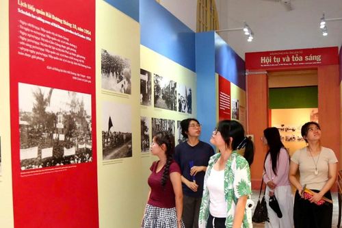 Mở cửa trưng bày chuyên đề về dấu ấn lịch sử Hải Phòng