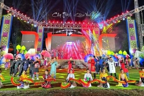 Khâu Vai - phiên chợ tình mãi gọi