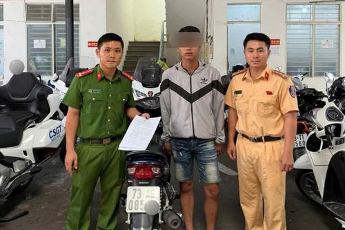 Lộ xe gian!