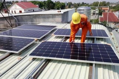 Các hộ gia đình nào nên lắp điện mặt trời mái nhà?
