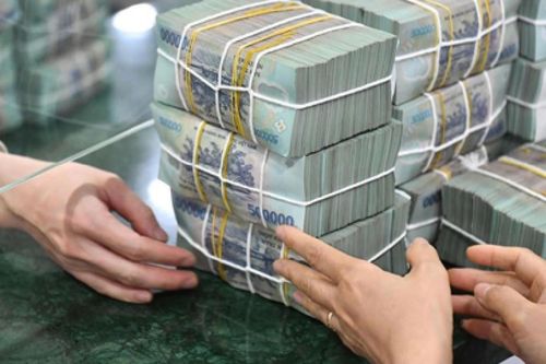 Lãi suất thấp nhưng doanh nghiệp nhỏ và vừa vẫn khó tiếp cận