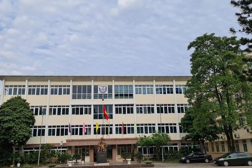 Hà Nội hỗ trợ tiền đóng học phí, chi phí sinh hoạt đối với sinh viên sư phạm