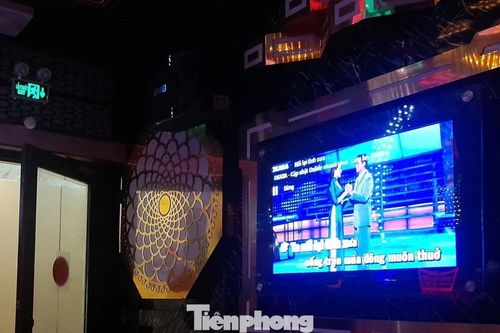 Yêu cầu tạm dừng karaoke trong thời gian học sinh ôn thi tốt nghiệp THPT