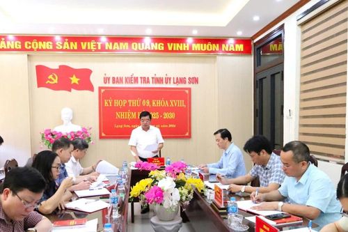 Lạng Sơn khai trừ 4 trường hợp ra khỏi Đảng