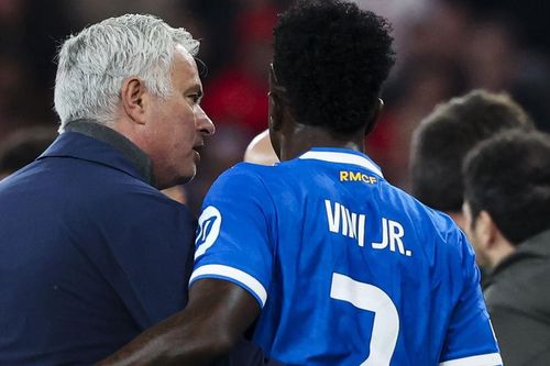 Mourinho trở lại Real Madrid: 2 yêu cầu đặc biệt với 'bố già' Perez