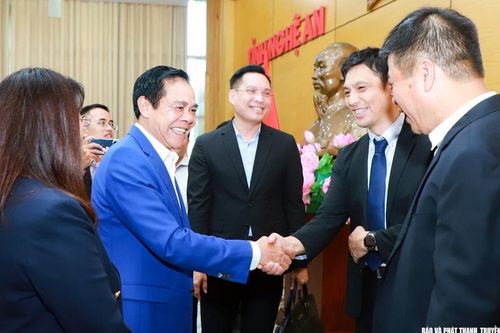 Chủ tịch UBND tỉnh Nghệ An làm việc với nhà đầu tư Aeon Mall Việt Nam